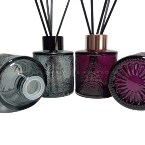 Difusor Labrado en vidrio 100 ml gris o lila con varitas negras